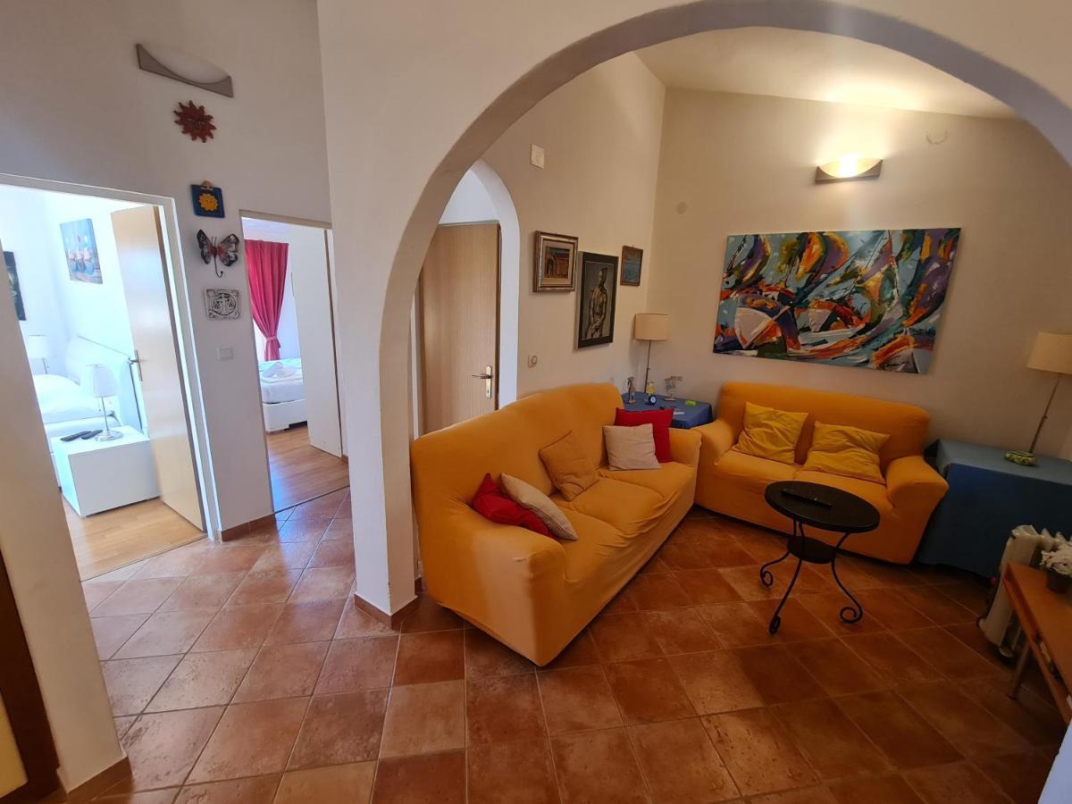 Apartments Kuca Sunce Vodnjan Exterior photo